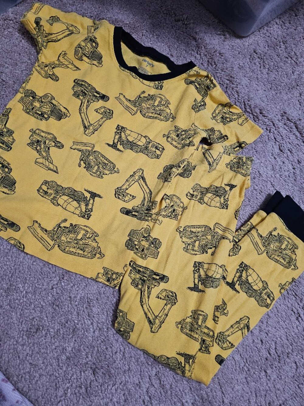 Carters size 7 pajamas